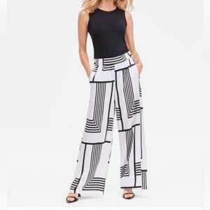 INC International Concepts Black and White Patterned Wide-Leg Pants Size Small